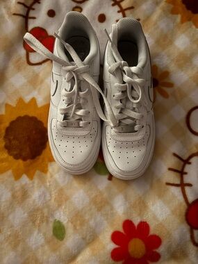 Nike Kids White Low-Top Sneakers